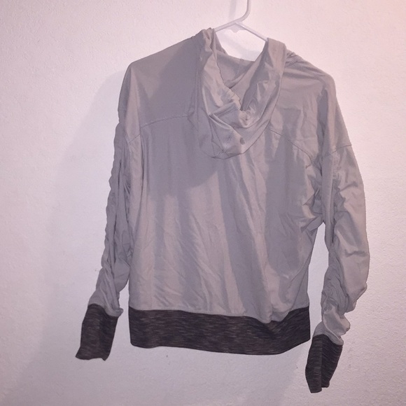 Lucy Gray Workout Windbreaker With Ruche Detail - Picture 2 of 6